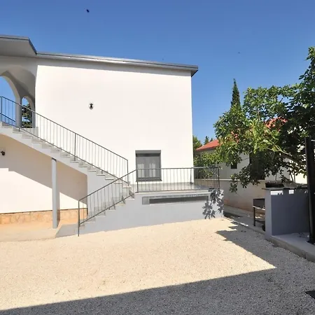 Apartment With A Parking Space Seline, Paklenica - 22077 Starigrad Paklenica