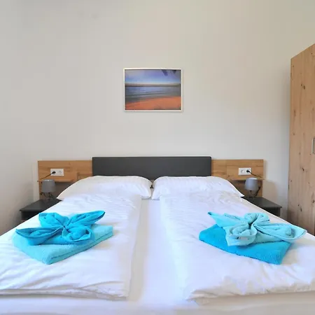 With Parking Space Seline, Paklenica - 22077 *