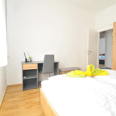 With Parking Space Seline, Paklenica - 22077 Διαμέρισμα *