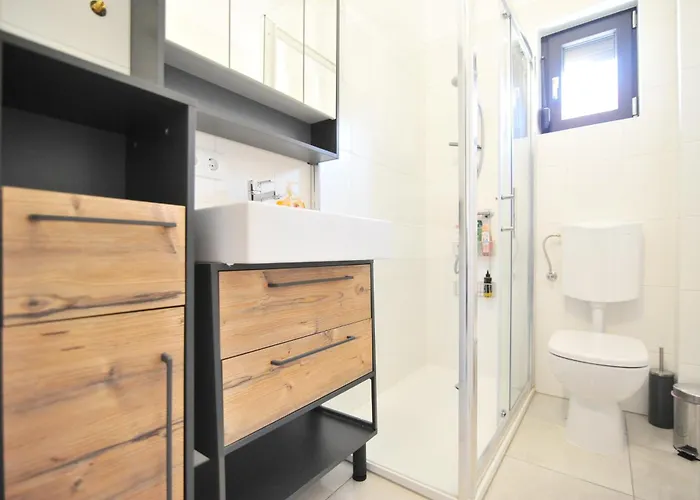 Apartmán With Parking Space Seline, Paklenica - 22077